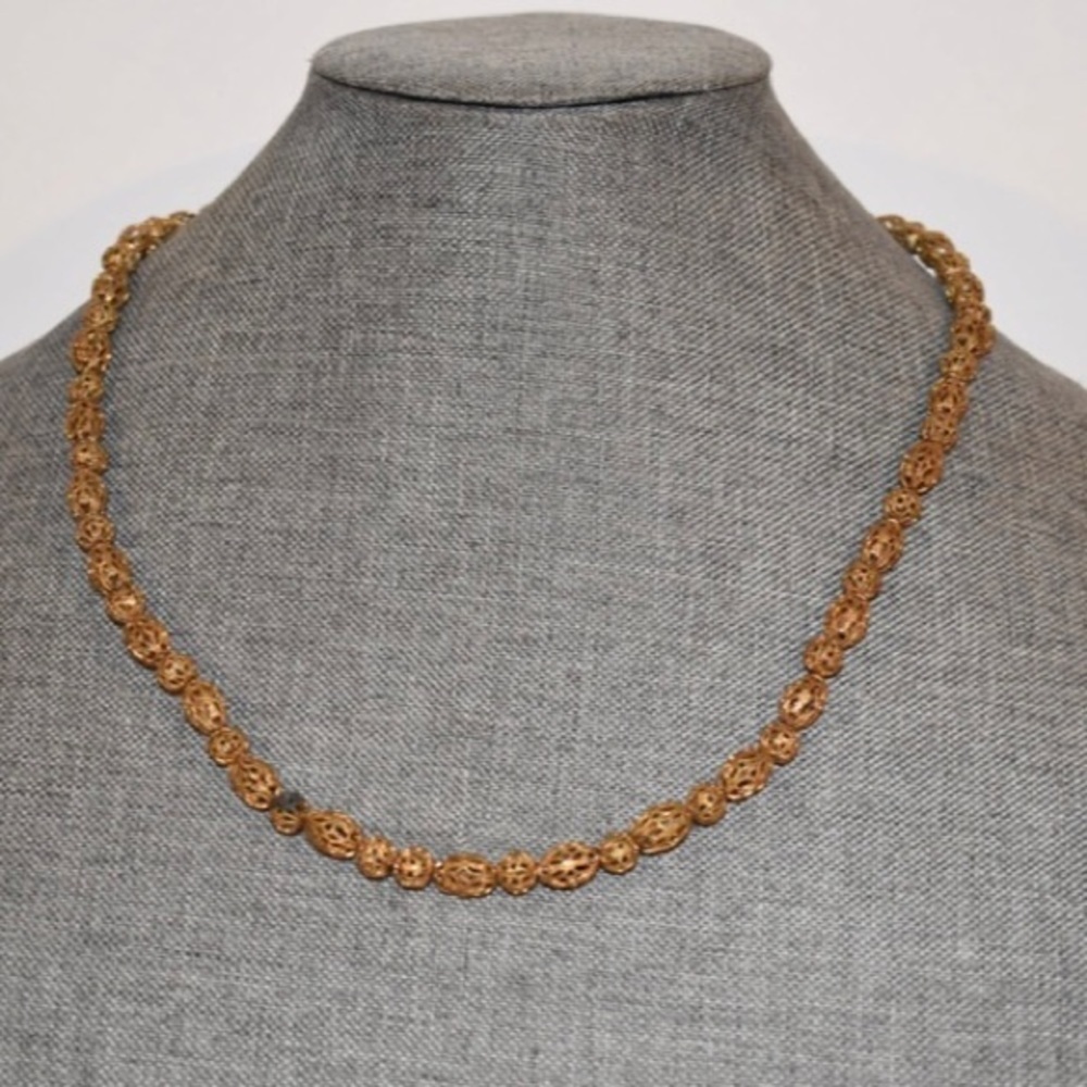 Vintage gold tone filigree‎ Necklace 21"